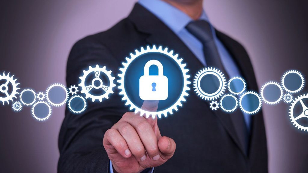Nhiệm vụ giám sát truy cập của Cyber Security Analyst