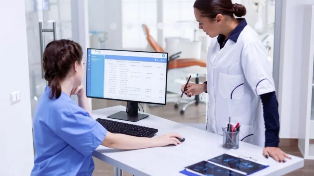 Custom systems streamline clinical workflows