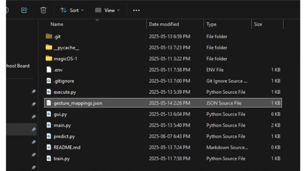 Tạo file gesture_mappings.json. trong thư mục gốc.