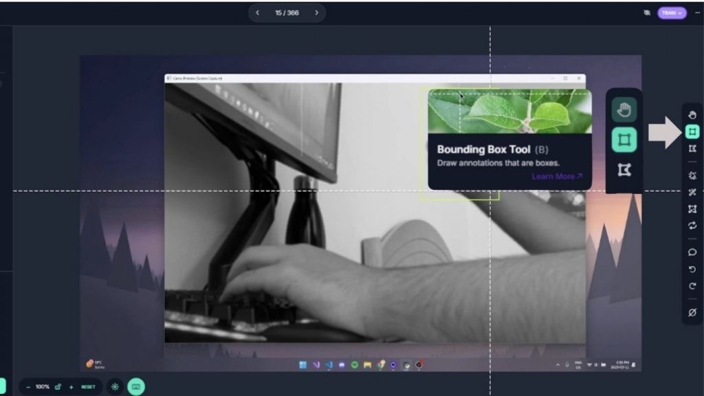 Vẽ bounding box bao quanh hình ảnh muốn mô phỏng cử chỉ tay.