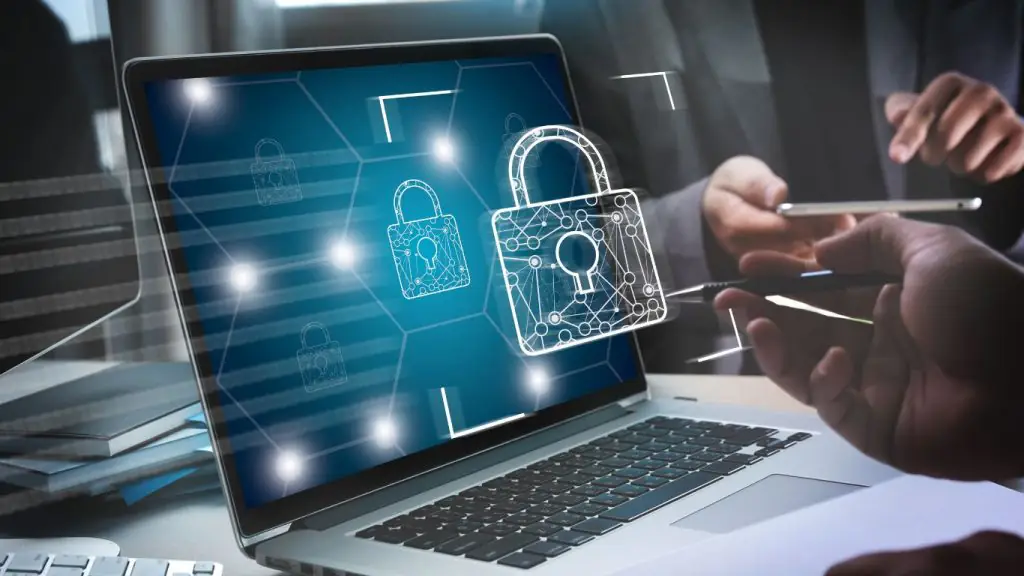 Nhiệm vụ cài đặt phần mềm bảo mật của Cyber Security Analyst