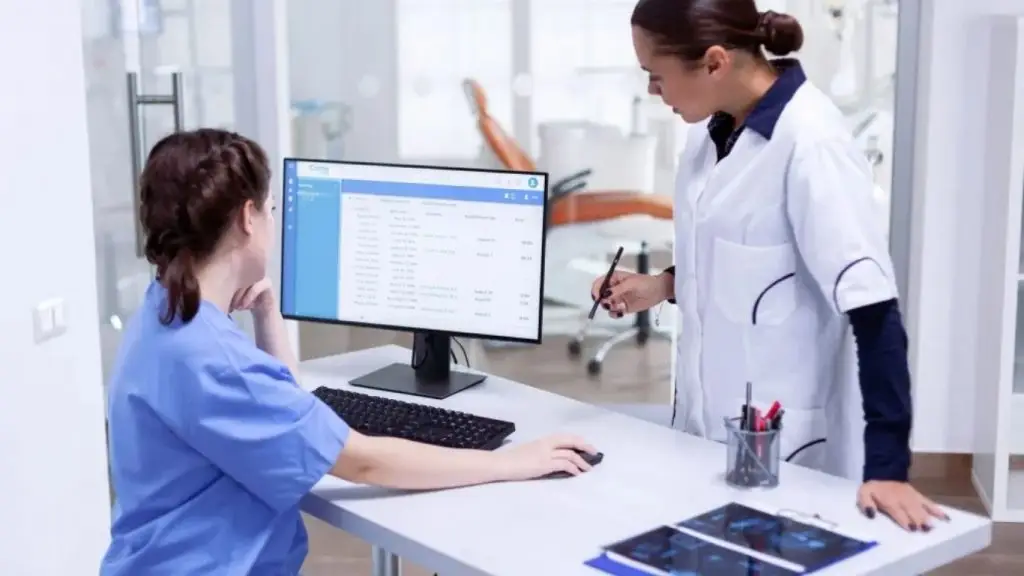 Custom systems streamline clinical workflows