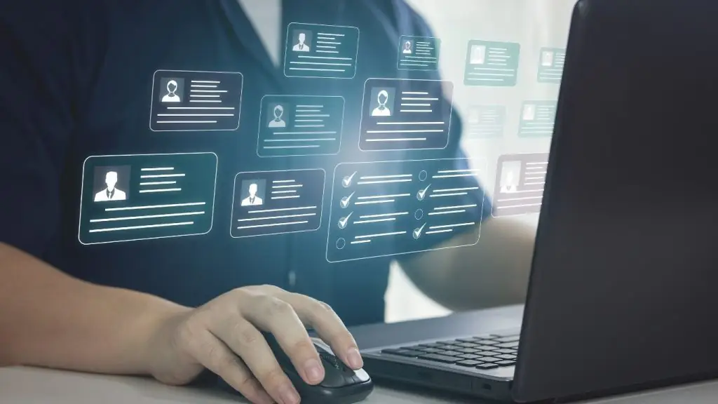 AI tối ưu trải nghiệm khách hàng trên website, app và CRM.