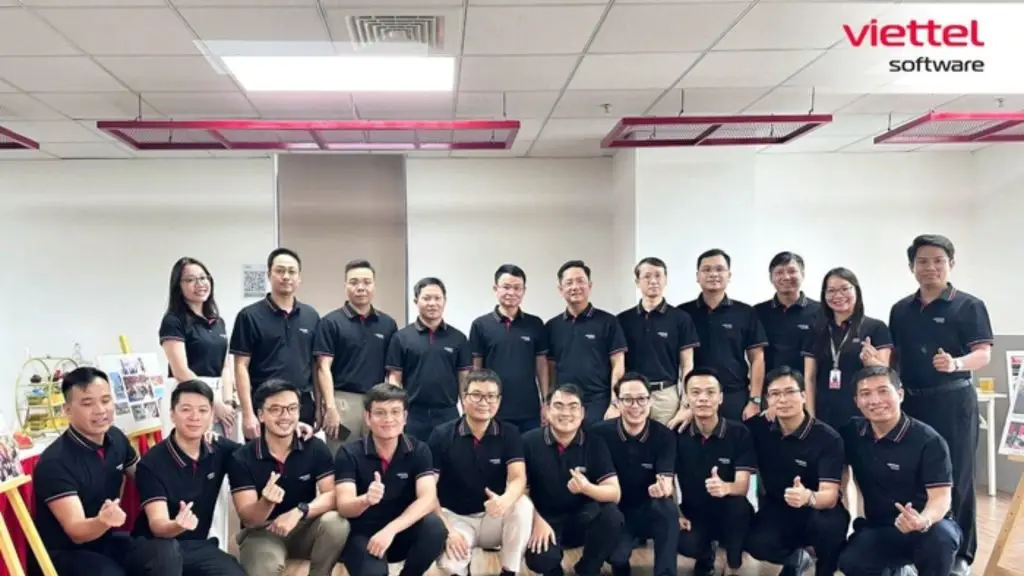 largest software company in vietnam viettel